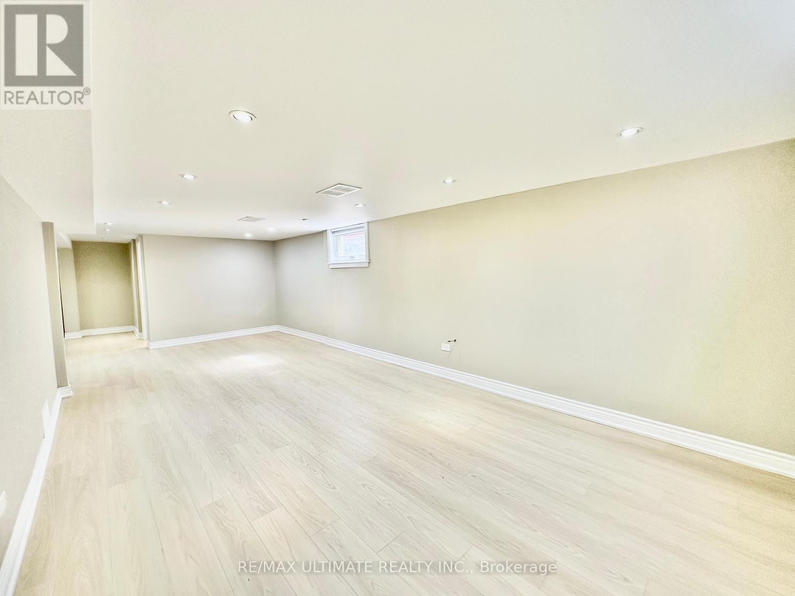 Bsmt - 225 Ferris Road, Toronto, Ontario  M4B 1H2 - Photo 7 - E13237460