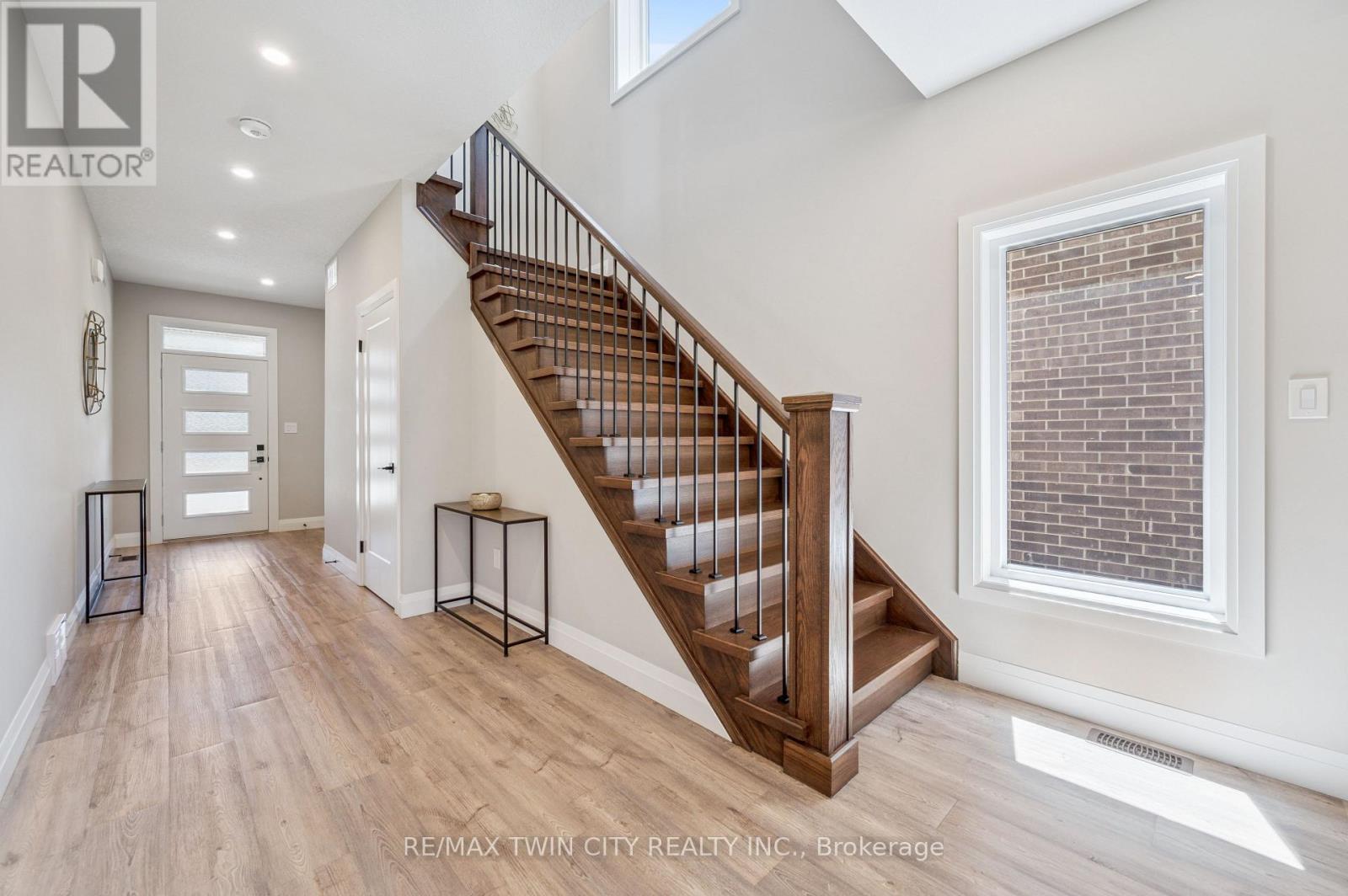 207 Timber Trail Road, Wellesley, Ontario  N3B 0E4 - Photo 18 - X13236836