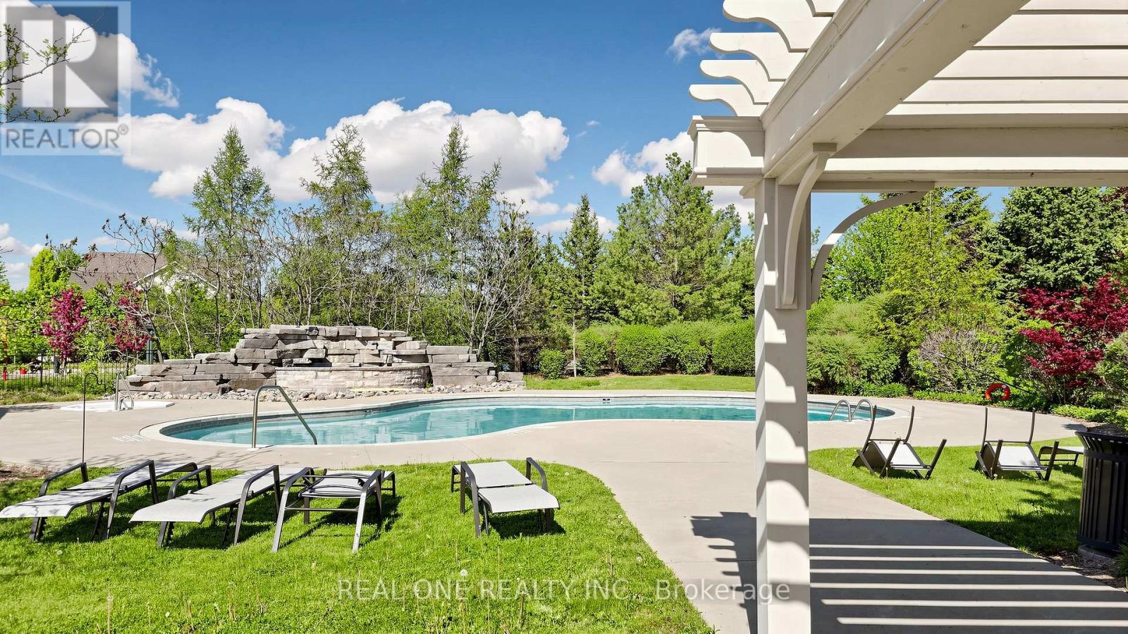 58 Emerald Hts Drive, Whitchurch-Stouffville, Ontario  L4A 0C8 - Photo 46 - N13237754