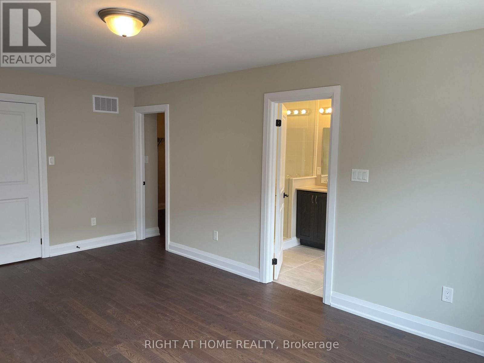 114 Kalinda Road, Newmarket, Ontario  L3X 0M7 - Photo 18 - N13237810