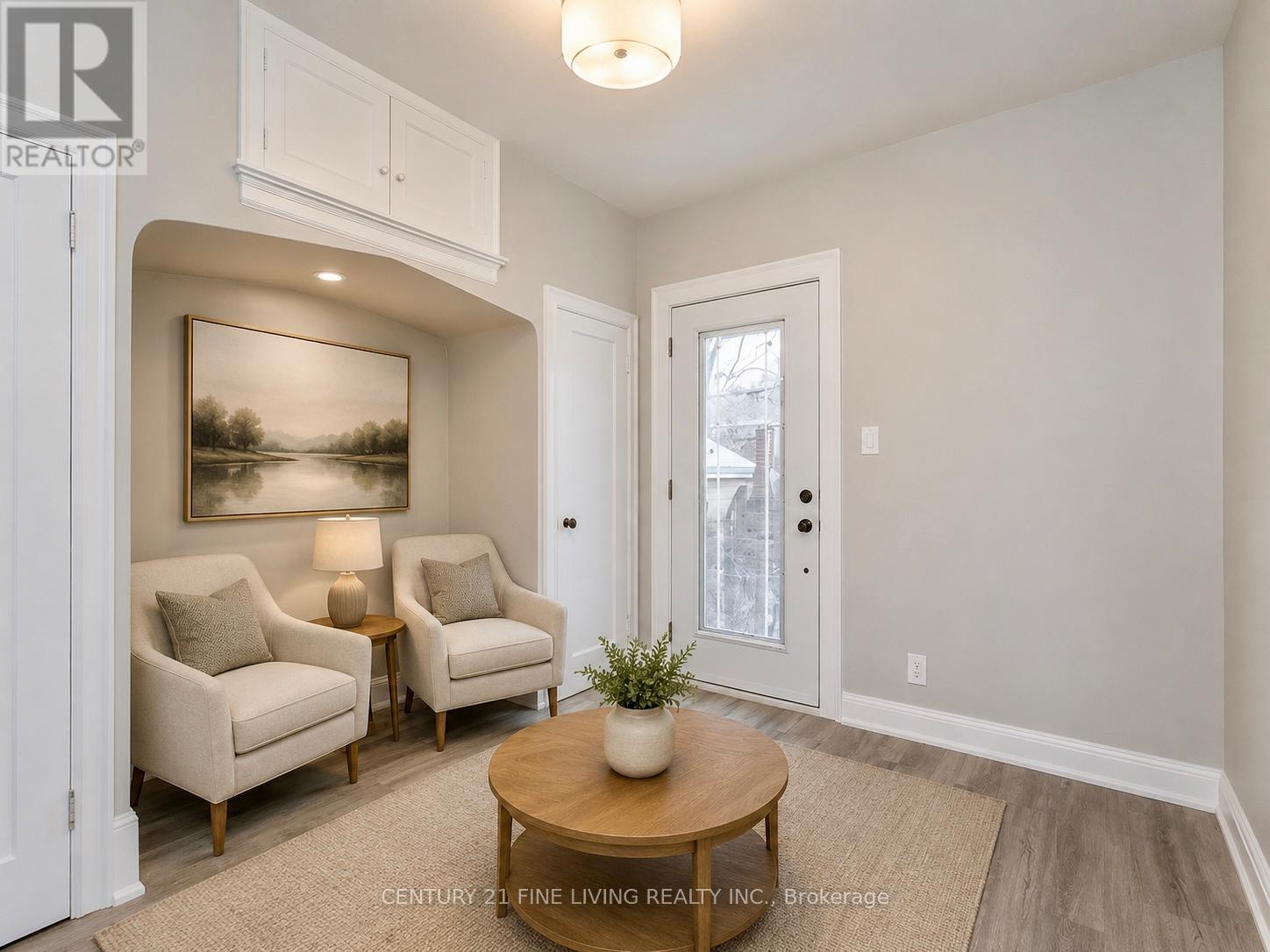 52 Kenwood Avenue, Toronto, Ontario  M6C 2R9 - Photo 11 - C13234252