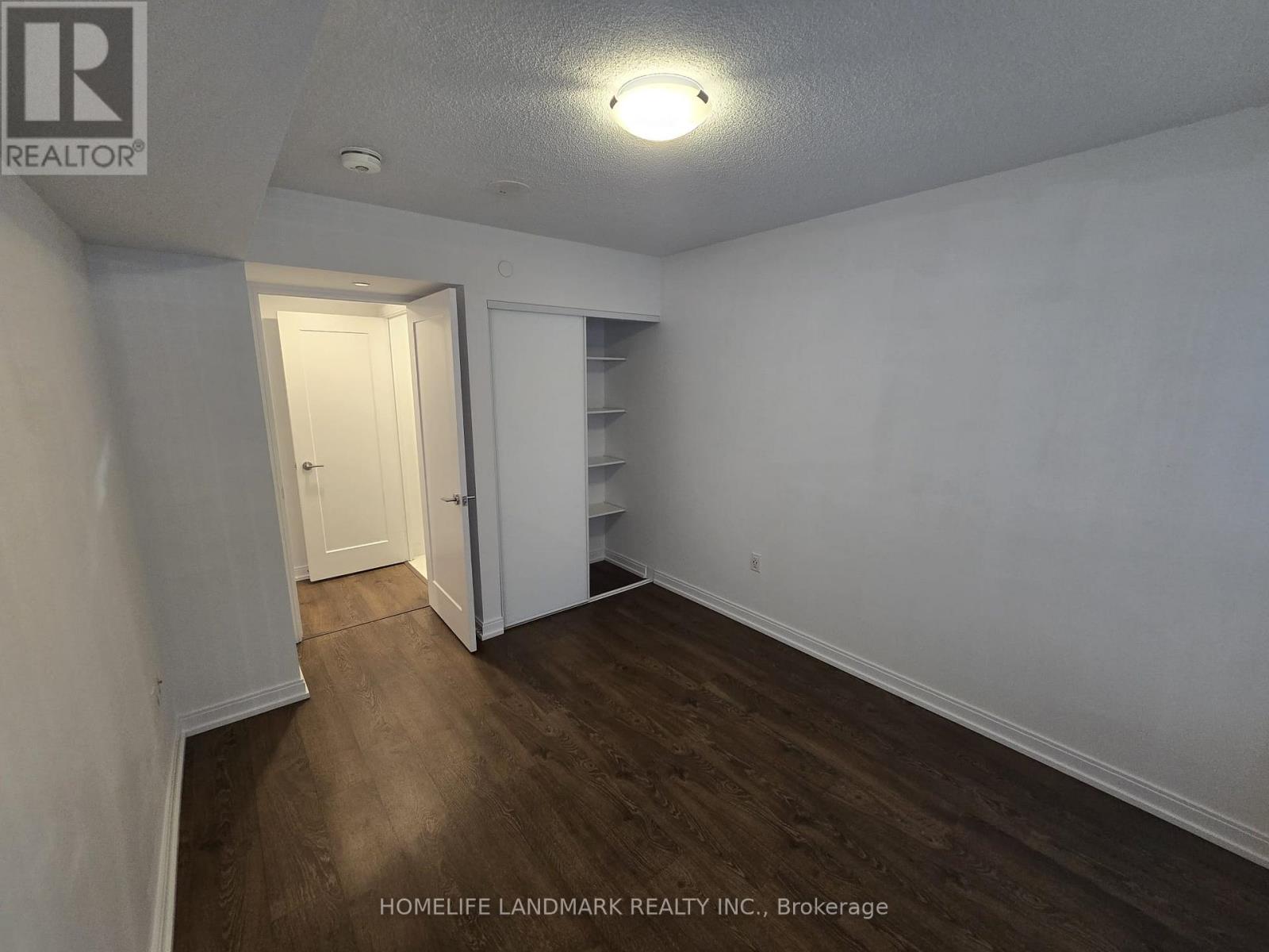 1217 - 275 Village Green Square, Toronto, Ontario  M1S 0L8 - Photo 9 - E13109080
