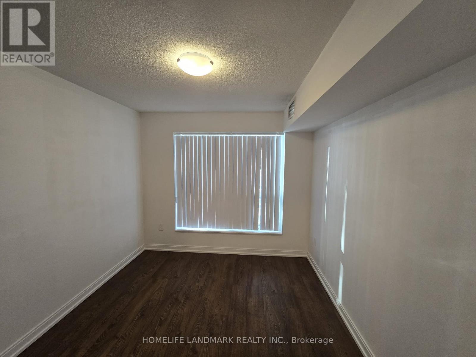 1217 - 275 Village Green Square, Toronto, Ontario  M1S 0L8 - Photo 10 - E13109080
