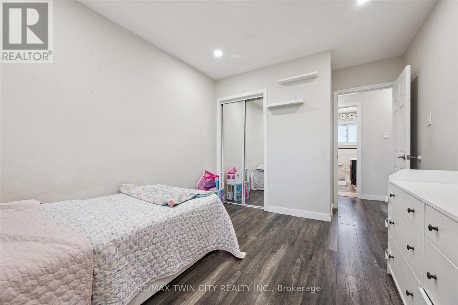 134 Westmount Road E, Kitchener, Ontario  N2M 4Y5 - Photo 16 - X13237778
