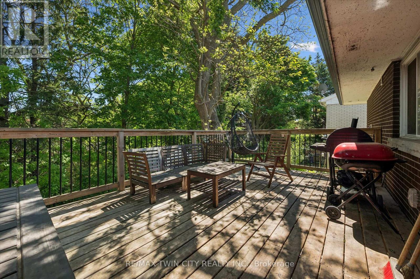 134 Westmount Road E, Kitchener, Ontario  N2M 4Y5 - Photo 29 - X13237778