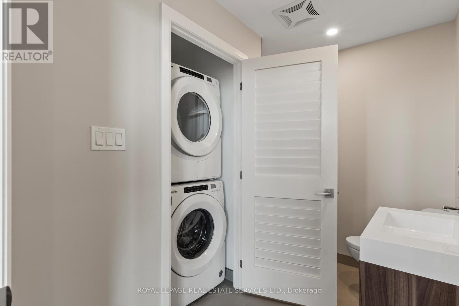 610 - 195 Hunter Street E, Peterborough, Ontario  K9H 0K6 - Photo 3 - X13237794