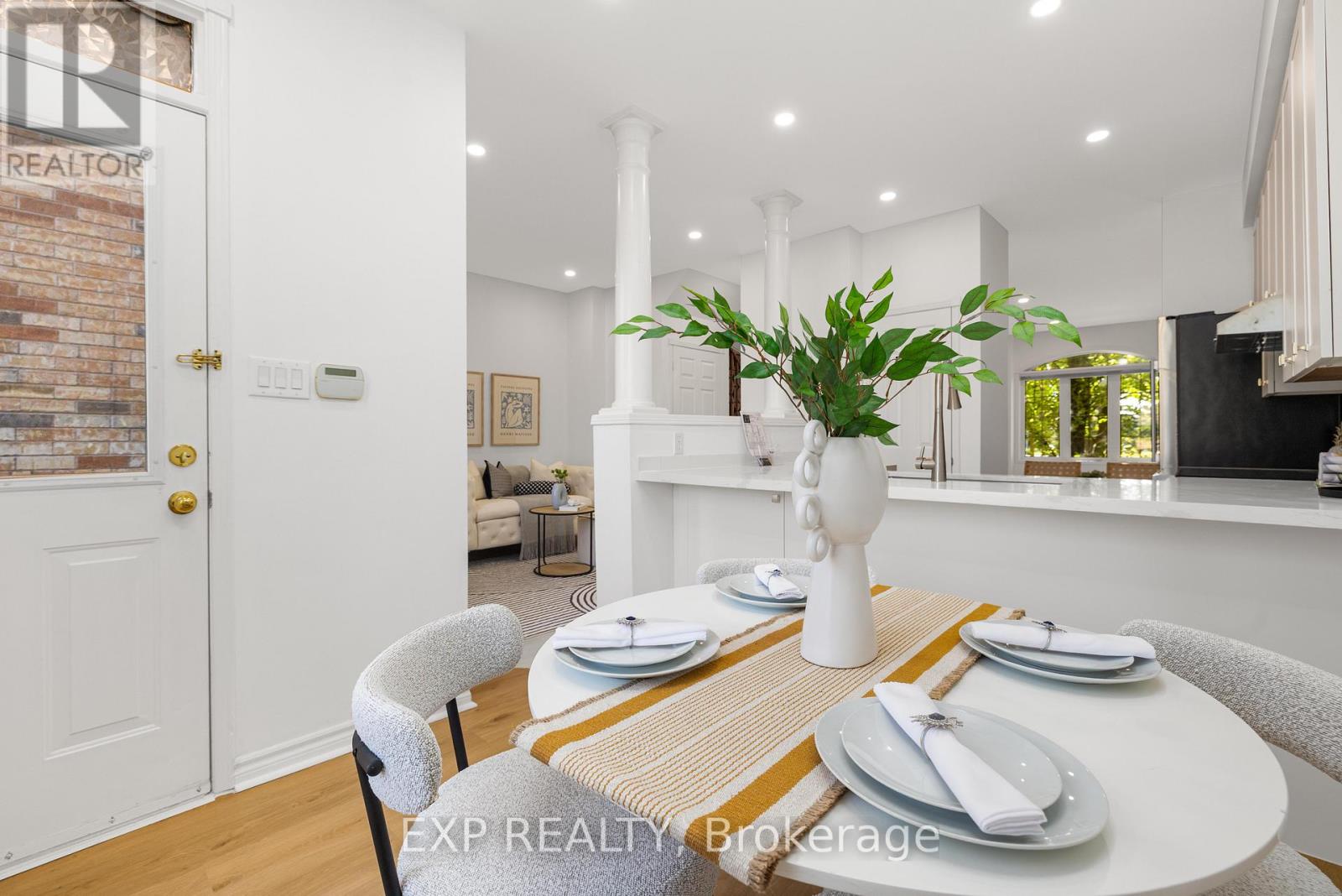 29 Queens Plate Drive, Markham, Ontario  L6C 2A9 - Photo 19 - N13232886