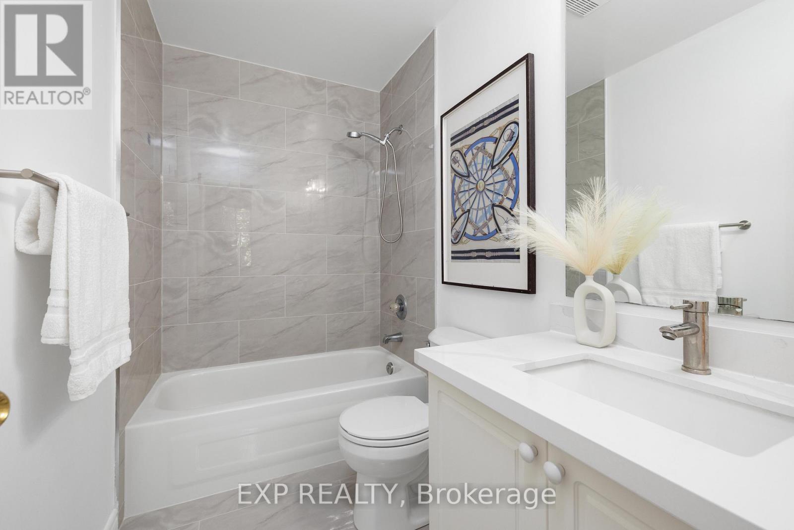 29 Queens Plate Drive, Markham, Ontario  L6C 2A9 - Photo 27 - N13232886