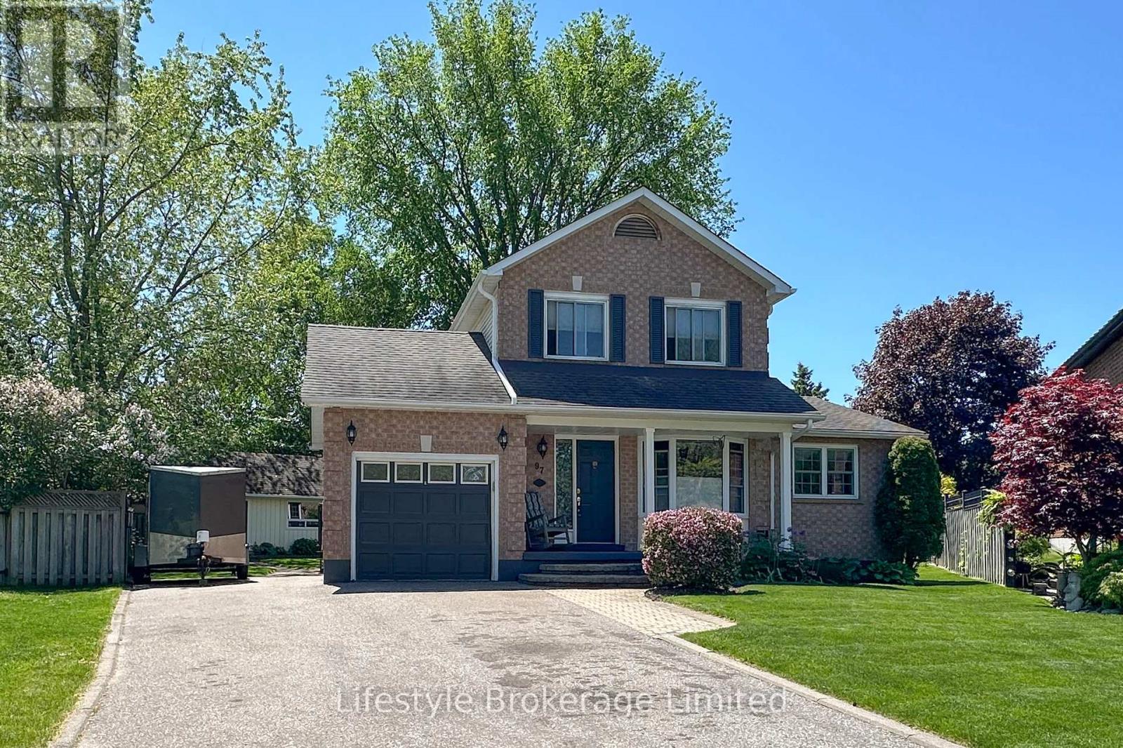 97 Hart Boulevard, Clarington, Ontario  L1B 1E4 - Photo 2 - E13236060