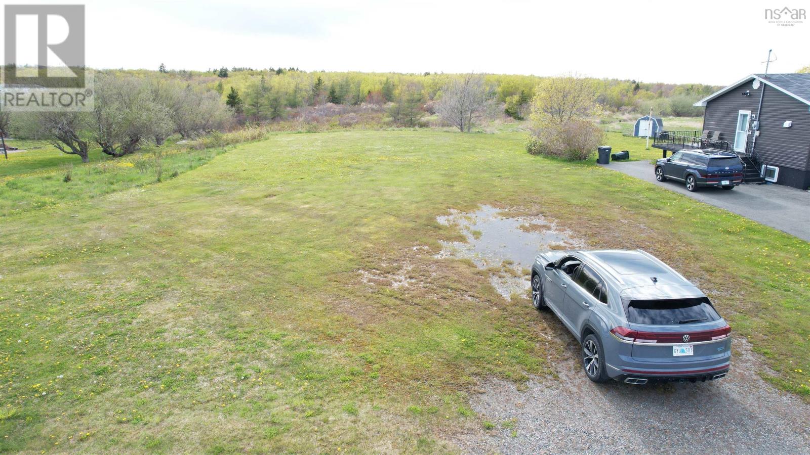 97 Wallace Road, Glace Bay, Nova Scotia  B1A 4N6 - Photo 4 - 202613170