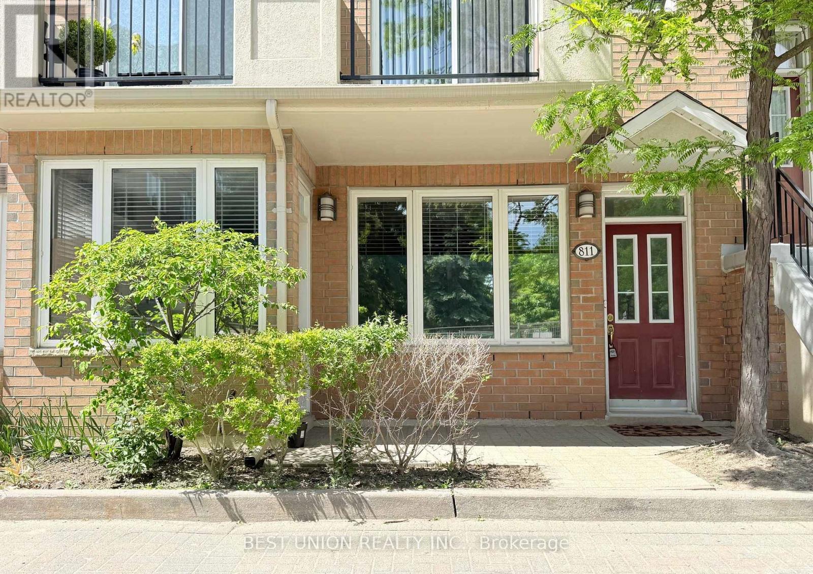 811 Grandview Way, Toronto, Ontario  M2N 6V5 - Photo 2 - C13237822