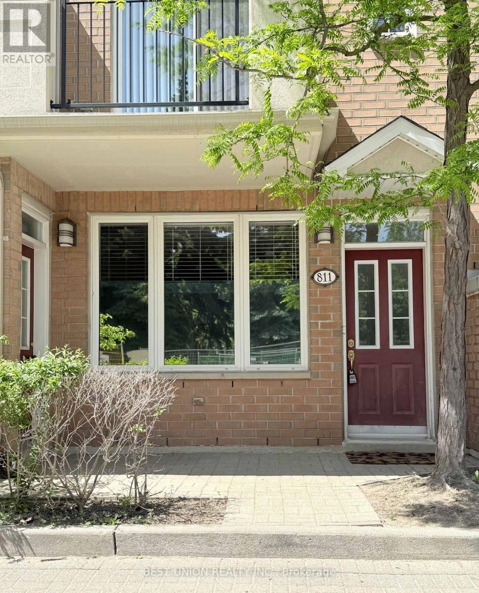 811 Grandview Way, Toronto, Ontario  M2N 6V5 - Photo 3 - C13237822