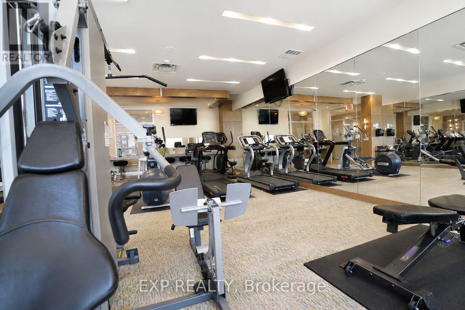404 - 500 St Clair Avenue W, Toronto, Ontario  M6C 1A8 - Photo 19 - C13237854