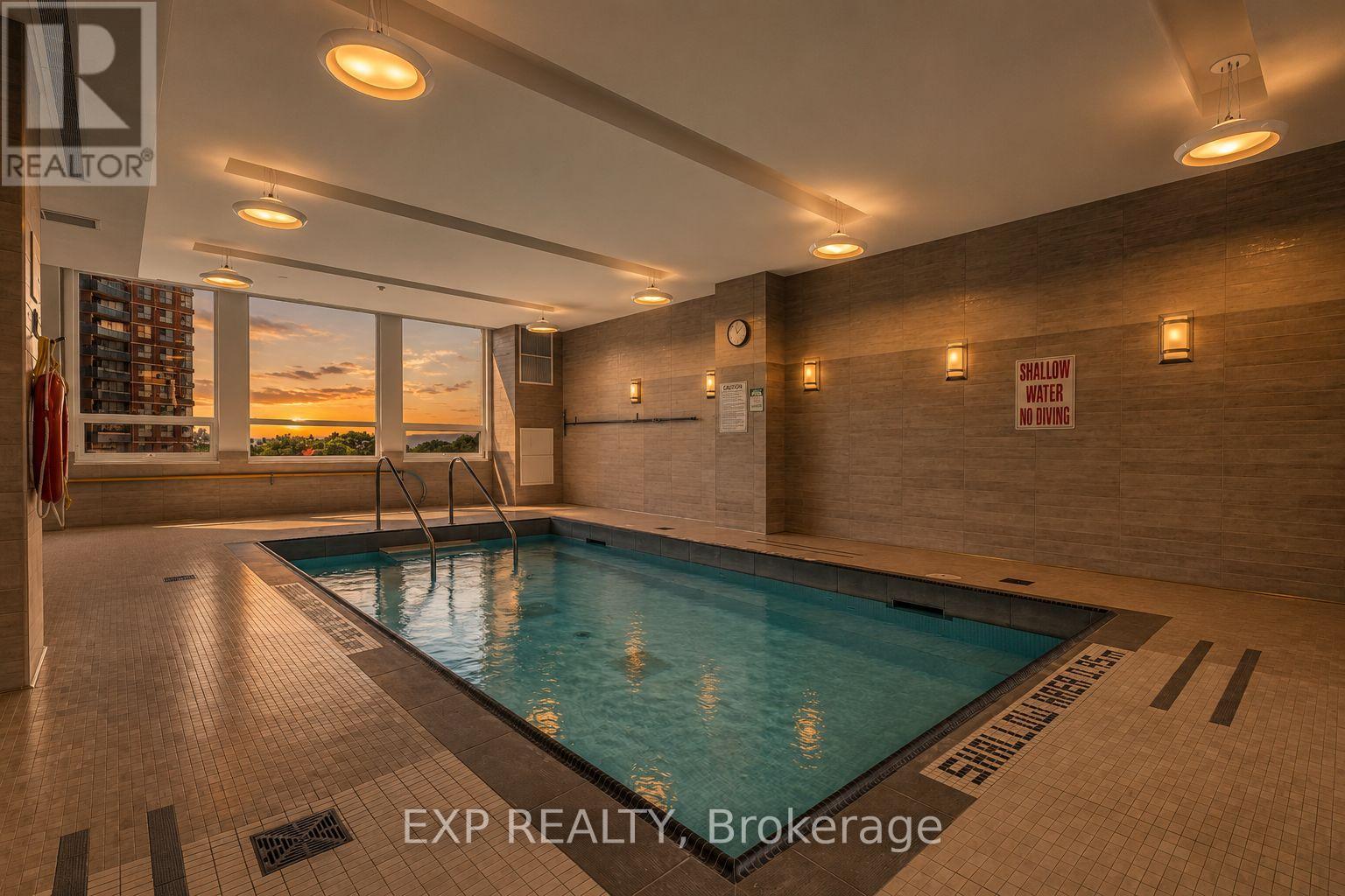 404 - 500 St Clair Avenue W, Toronto, Ontario  M6C 1A8 - Photo 24 - C13237854