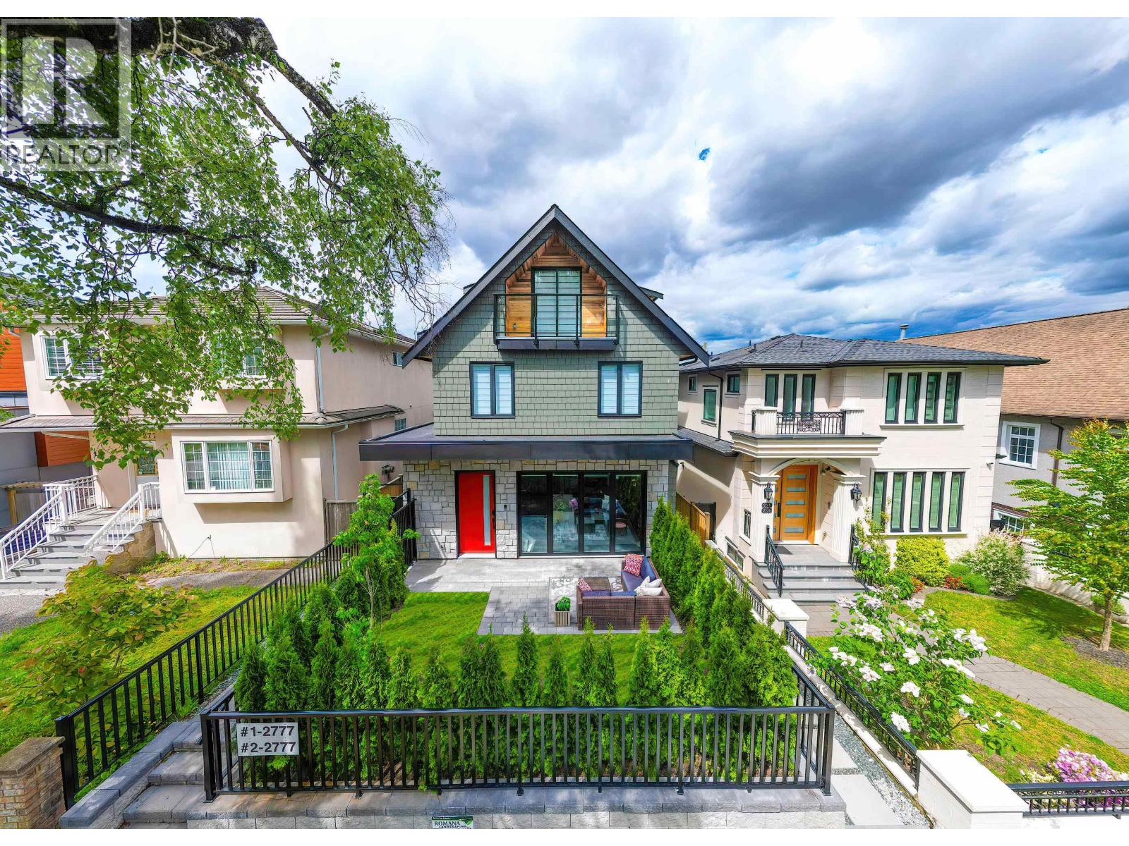 1 2777 E 27th Avenue, Vancouver, British Columbia  V5R 1N4 - Photo 1 - R3132066