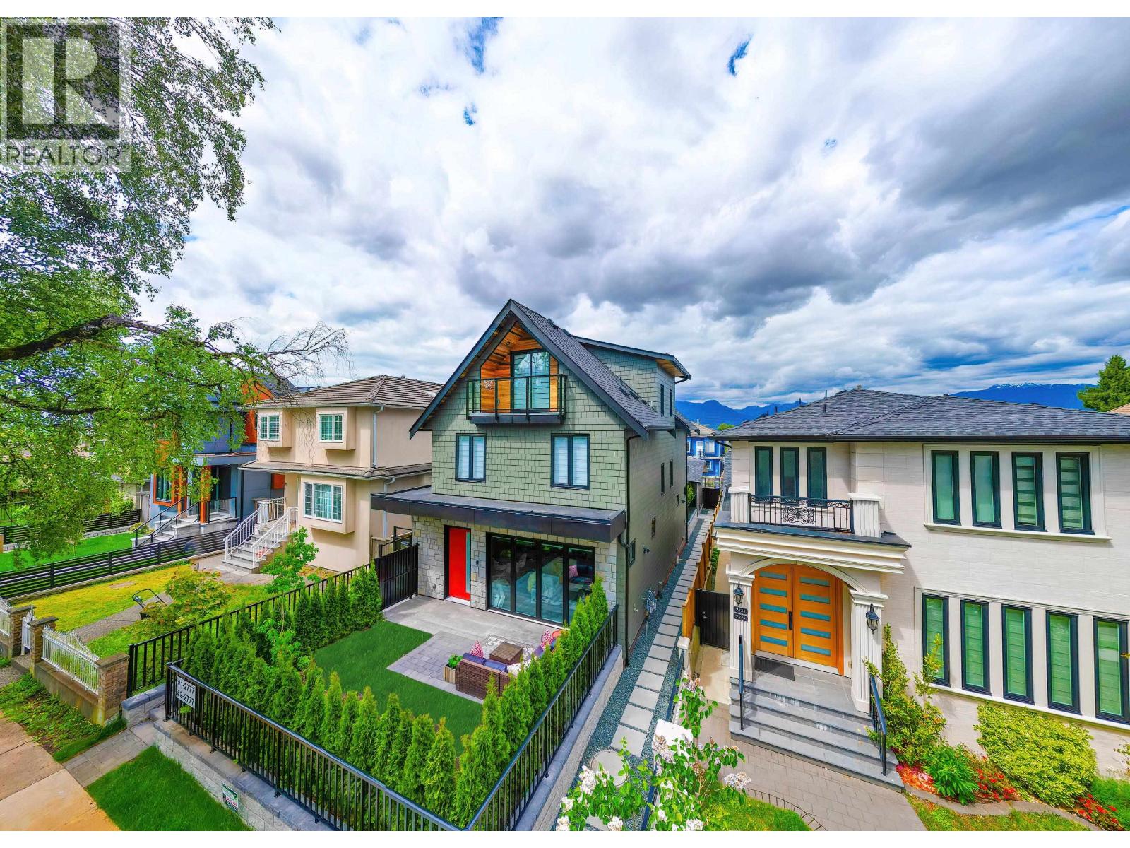 1 2777 E 27th Avenue, Vancouver, British Columbia  V5R 1N4 - Photo 3 - R3132066