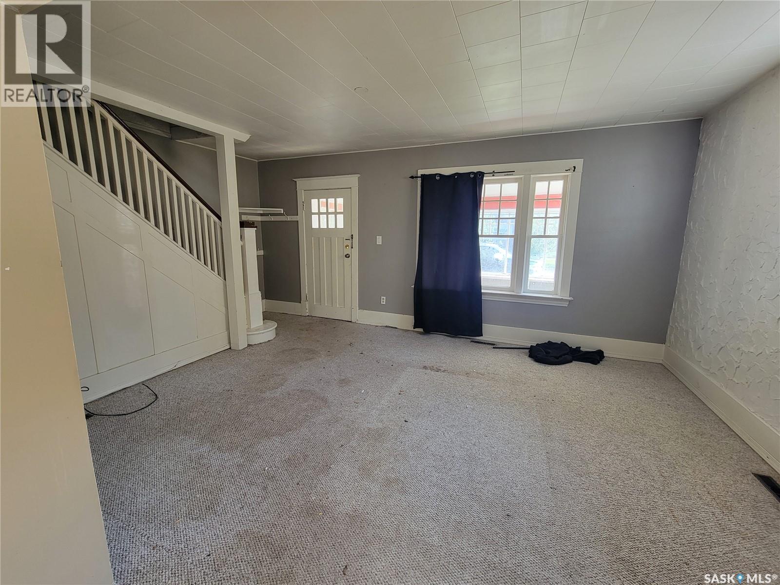 223 2nd Avenue E, Unity, Saskatchewan  S0K 4L0 - Photo 6 - SK037922