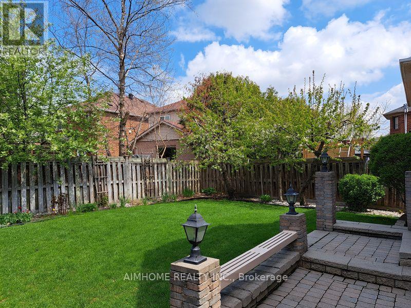 3295 Bloomfield Drive, Mississauga, Ontario  L5N 6X7 - Photo 40 - W13147486