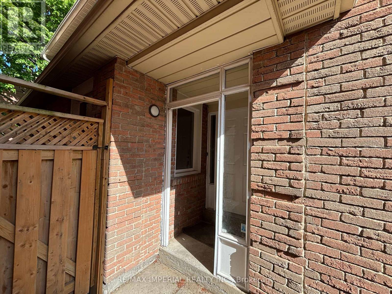 98 Mcmorran Crescent, Vaughan, Ontario  L4J 2Y2 - Photo 3 - N13237842