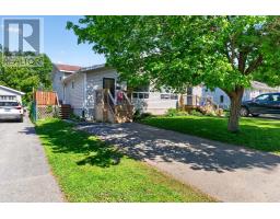 41 MAPLE STREET S, Gananoque, Ontario