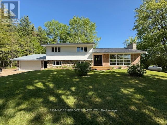 410 GREEN LAKE ROAD, North Algona Wilberforce, Ontario
