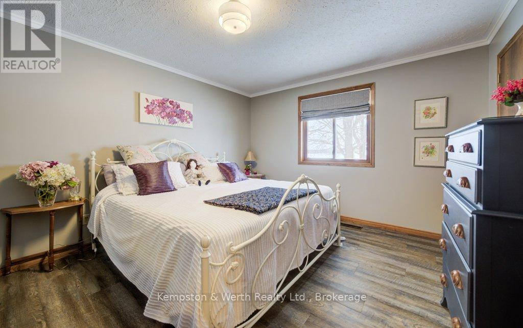 1a Crawford Street, North Huron, Ontario  N0G 2W0 - Photo 26 - X12736422