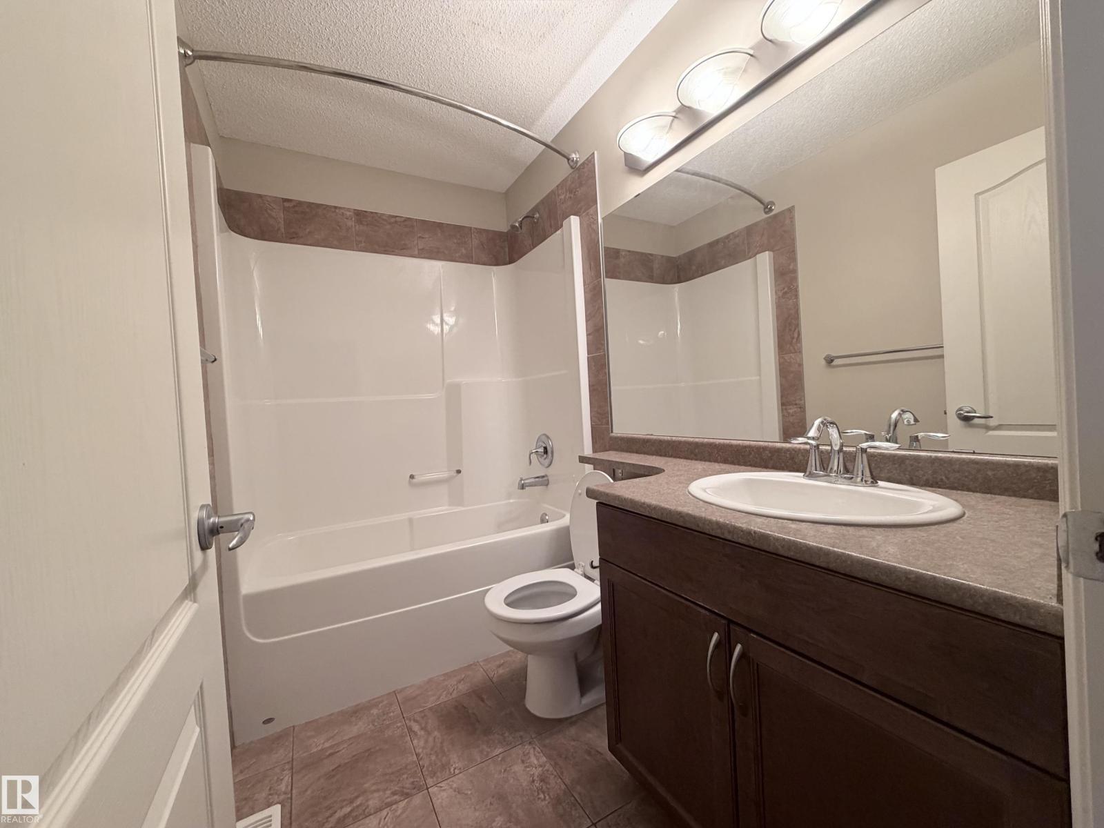 3027 26 Av NW NW, Edmonton, Alberta  T6T 0H6 - Photo 11 - E4491025