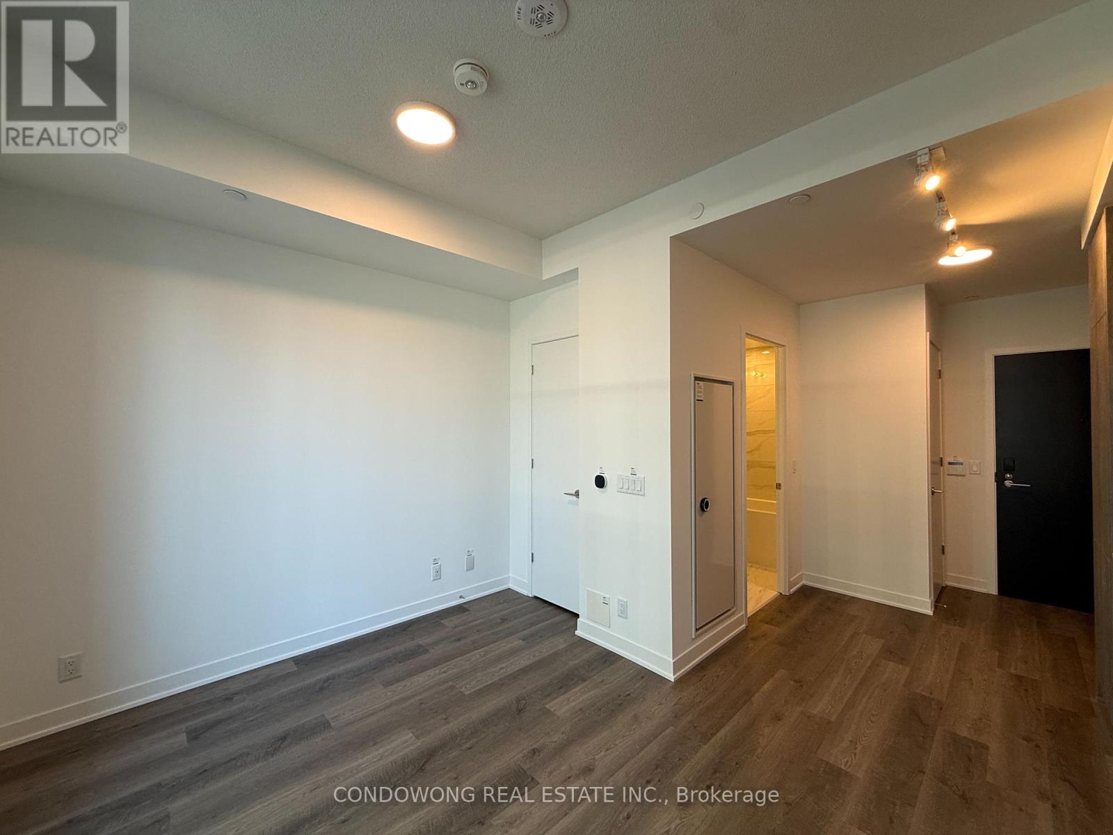 1110 - 180 Front Street E, Toronto, Ontario  M5A 0A9 - Photo 4 - C13237926