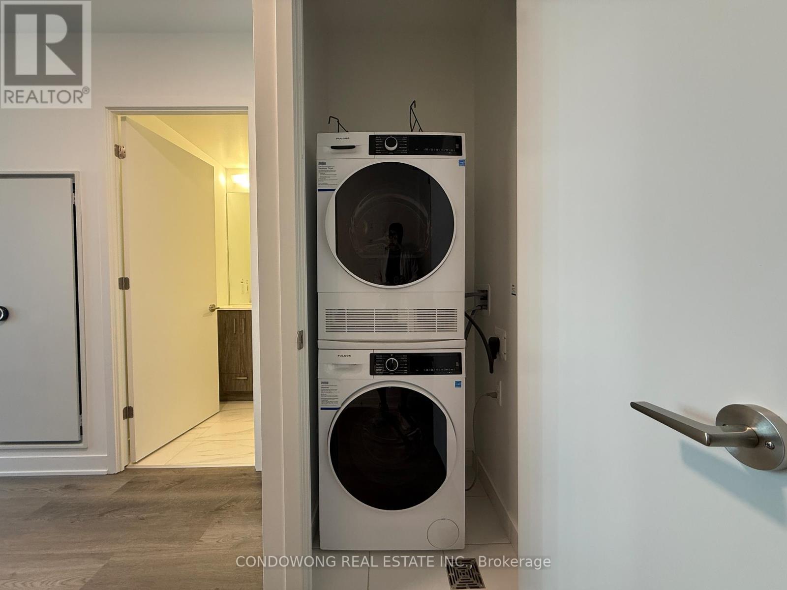 1110 - 180 Front Street E, Toronto, Ontario  M5A 0A9 - Photo 6 - C13237926