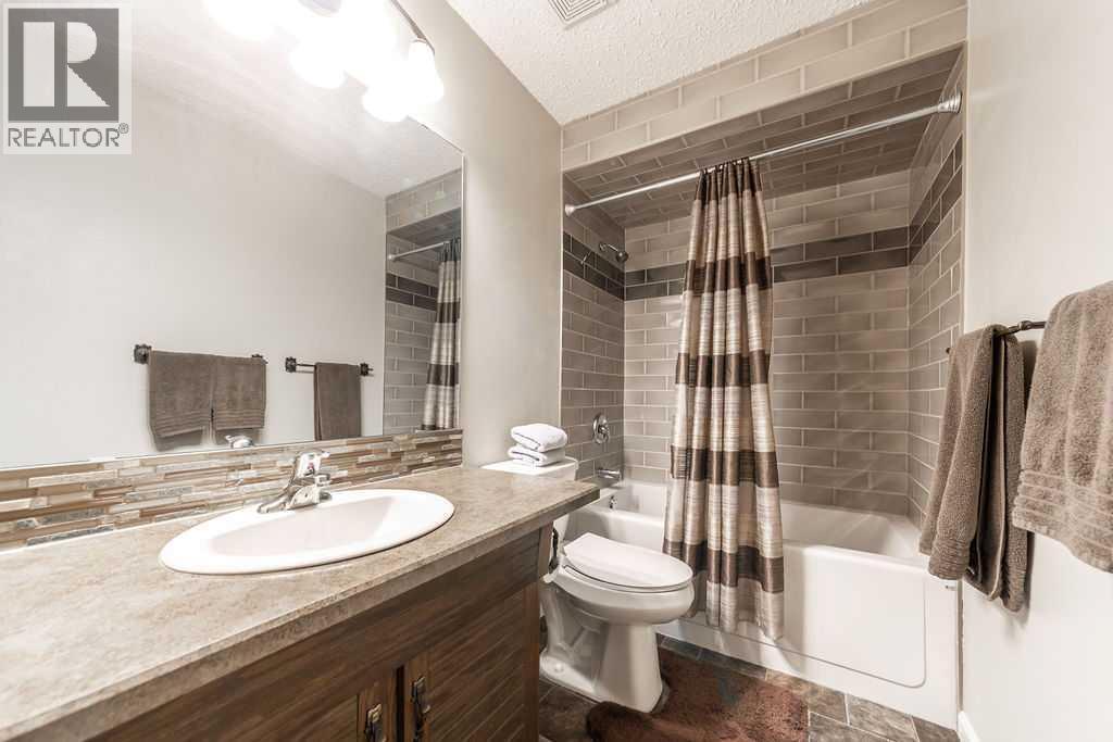 Lorem Ipsum Do, Lloydminster, Alberta  T9V  - Photo 13 - DEMO29849048