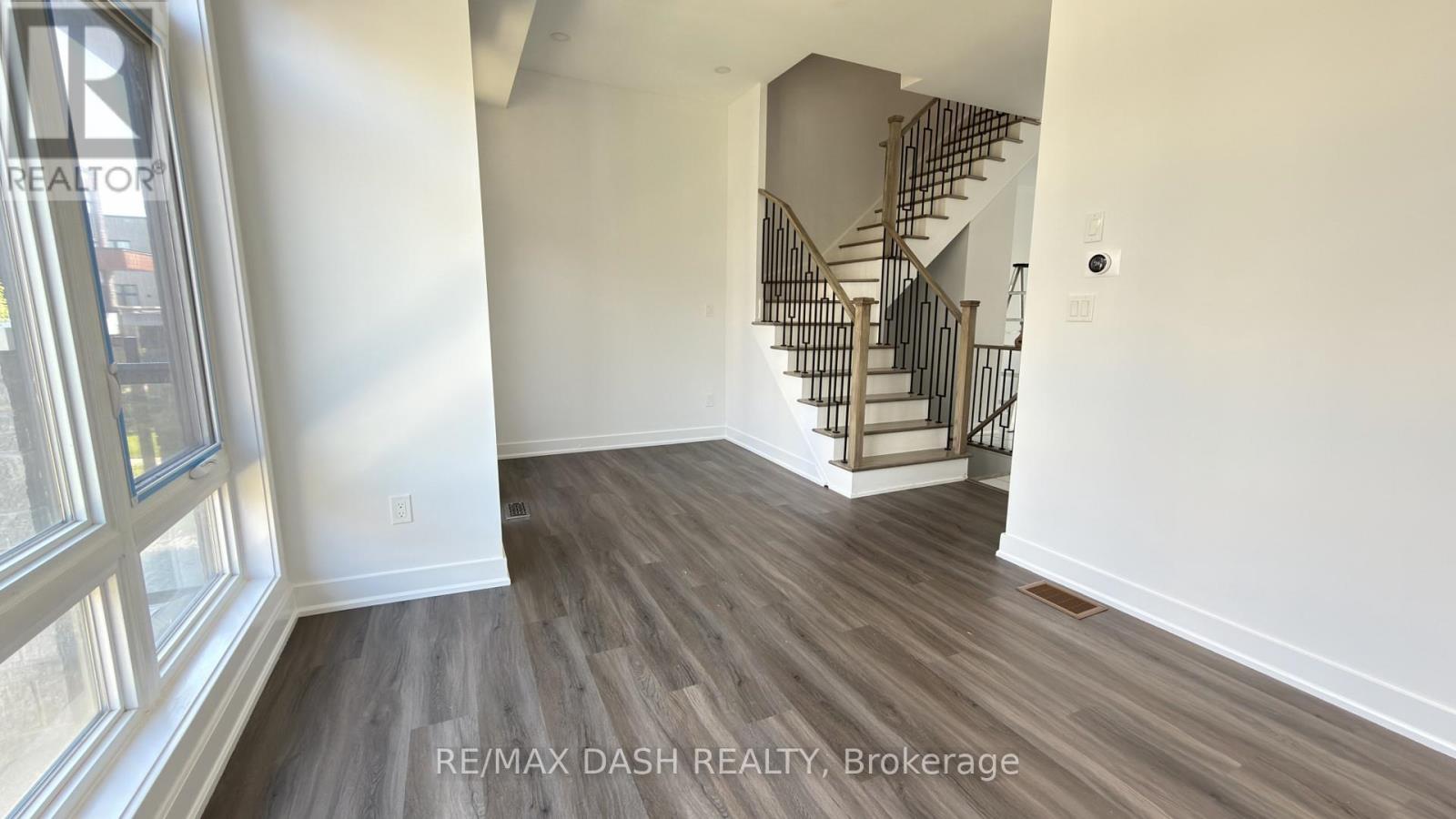 22 Brunet Drive, Vaughan, Ontario  L4H 4R6 - Photo 22 - N13237916