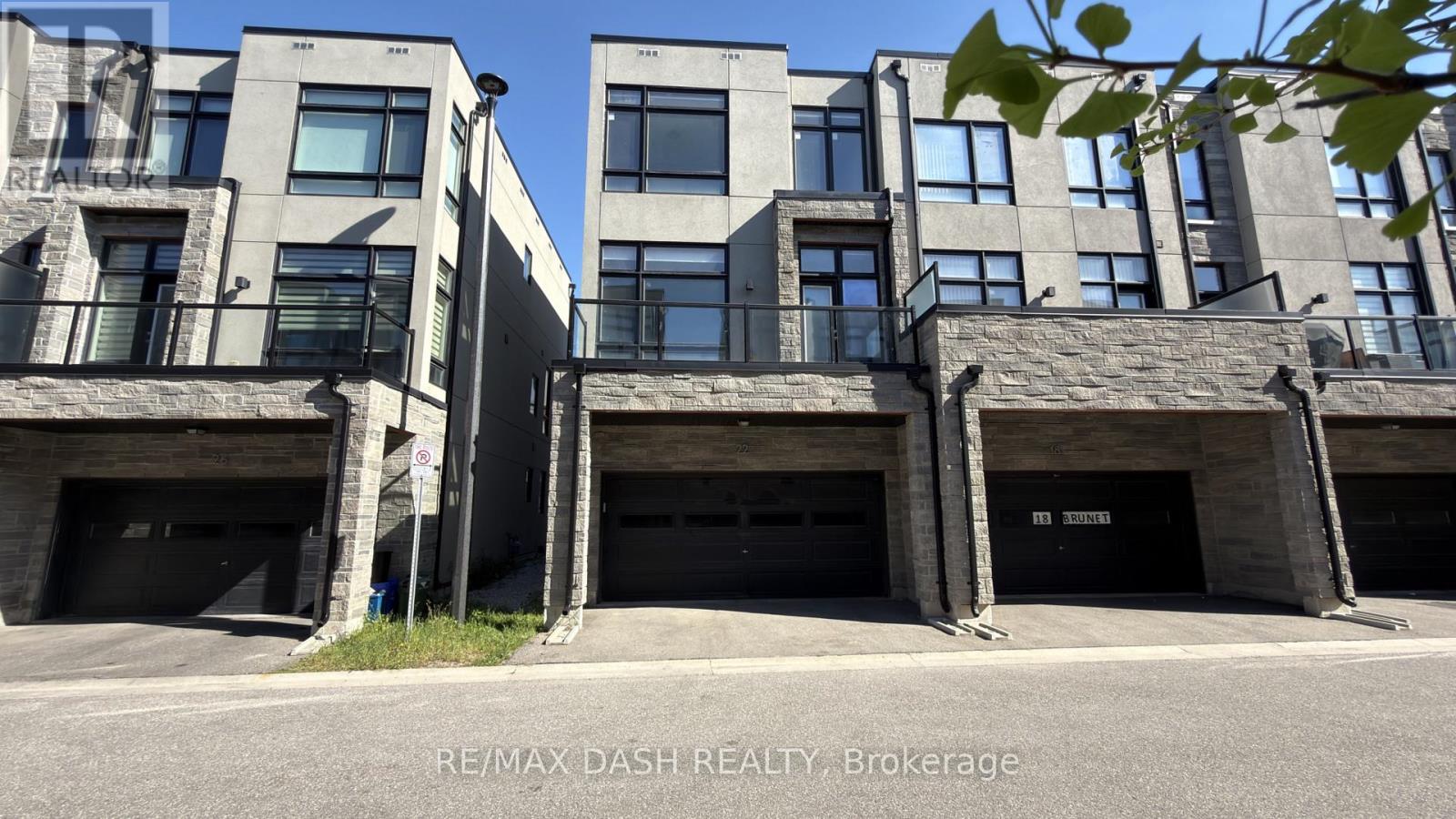 22 Brunet Drive, Vaughan, Ontario  L4H 4R6 - Photo 47 - N13237916