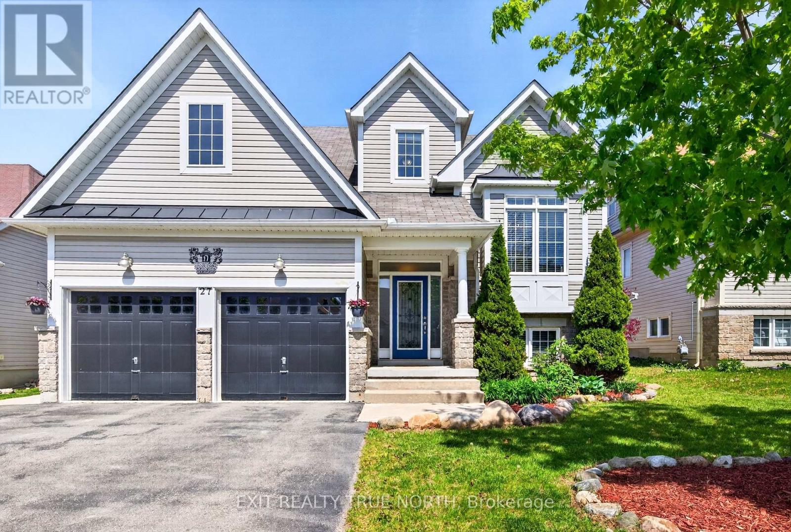 27 GRAND POPLAR LANE, Wasaga Beach, Ontario
