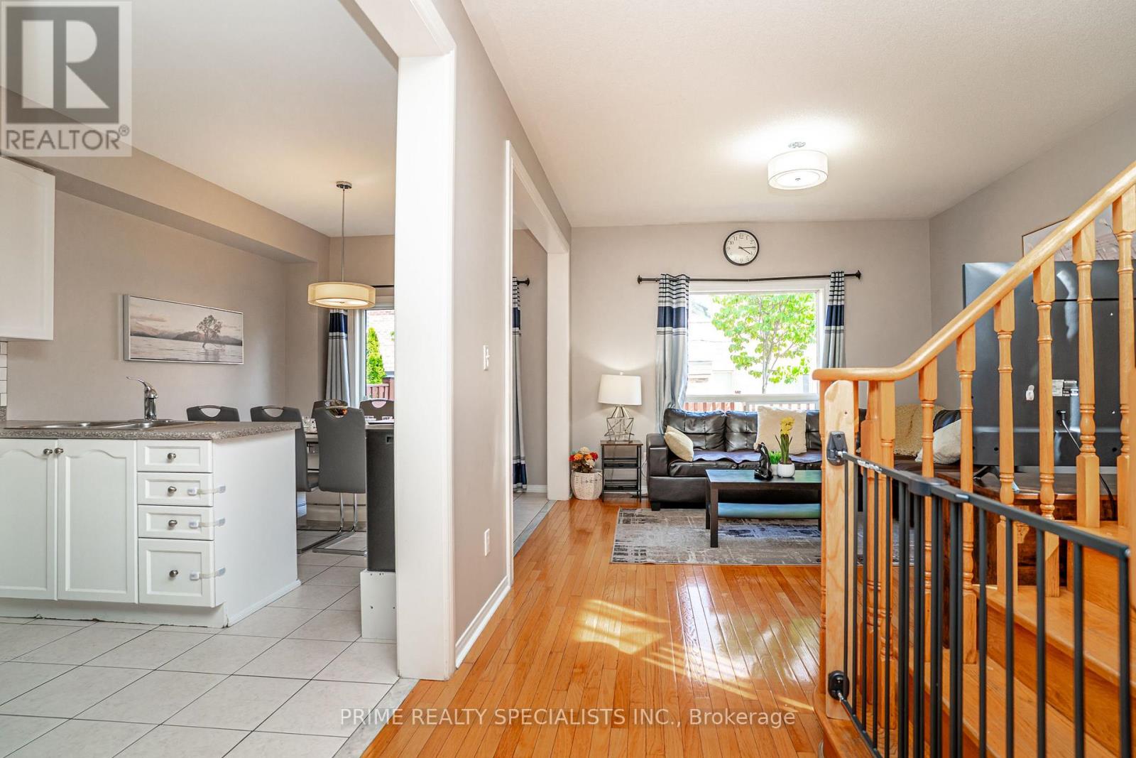 11 Commodore Drive, Brampton, Ontario  L6X 0S5 - Photo 9 - W13237886