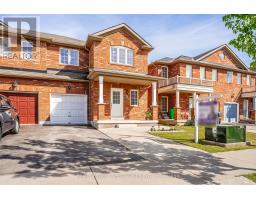 11 COMMODORE DRIVE, Brampton, Ontario