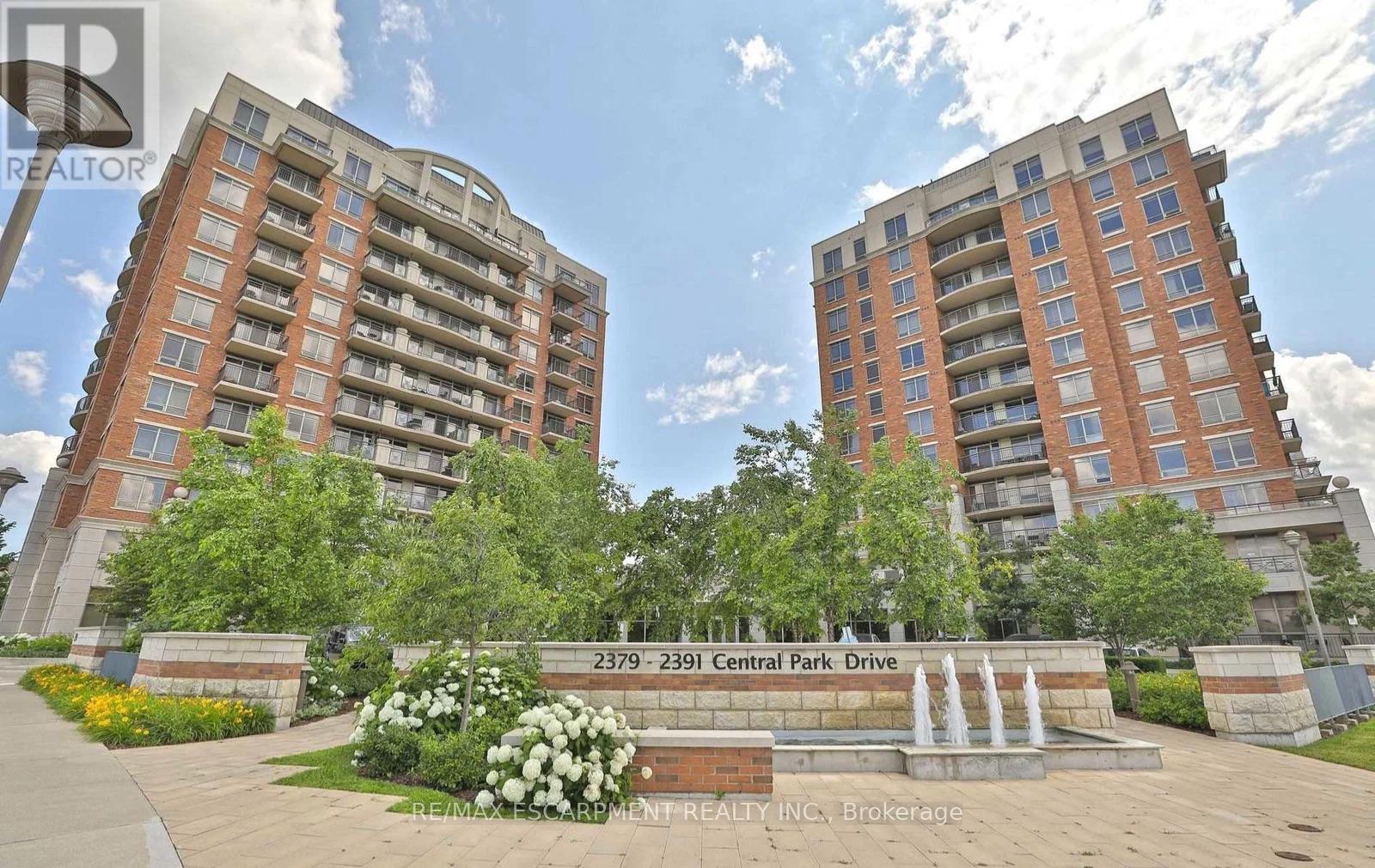110 - 2391 CENTRAL PARK DRIVE, Oakville, Ontario