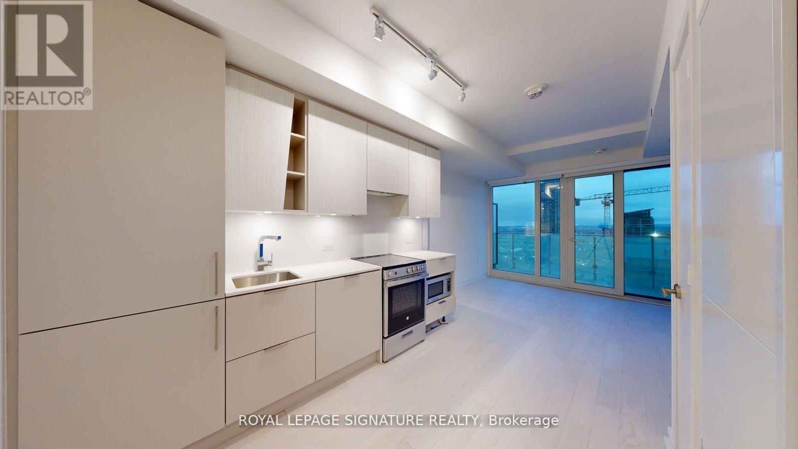 2505 - 3900 Confederation Parkway, Mississauga, Ontario  L5B 0M3 - Photo 15 - W13237930