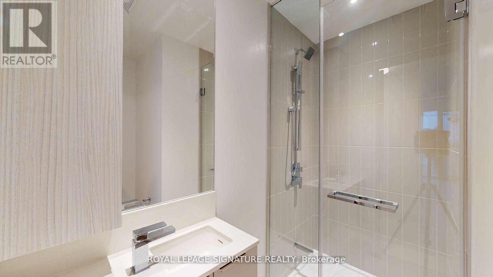2505 - 3900 Confederation Parkway, Mississauga, Ontario  L5B 0M3 - Photo 16 - W13237930