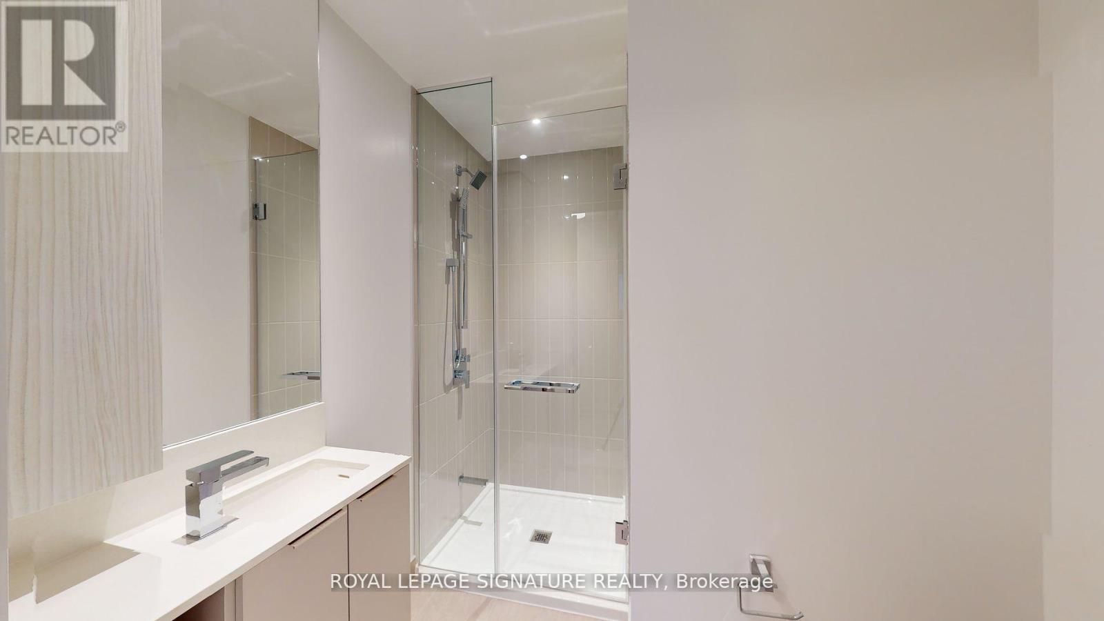 2505 - 3900 Confederation Parkway, Mississauga, Ontario  L5B 0M3 - Photo 17 - W13237930