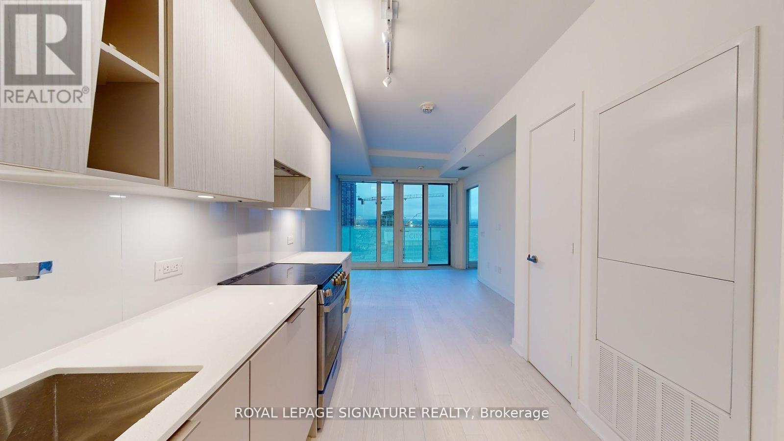 2505 - 3900 Confederation Parkway, Mississauga, Ontario  L5B 0M3 - Photo 18 - W13237930