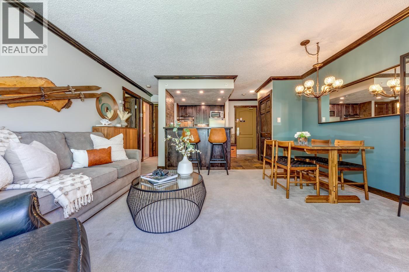 404 4809 Spearhead Drive, Whistler, British Columbia  V8E 1E8 - Photo 2 - R3131434
