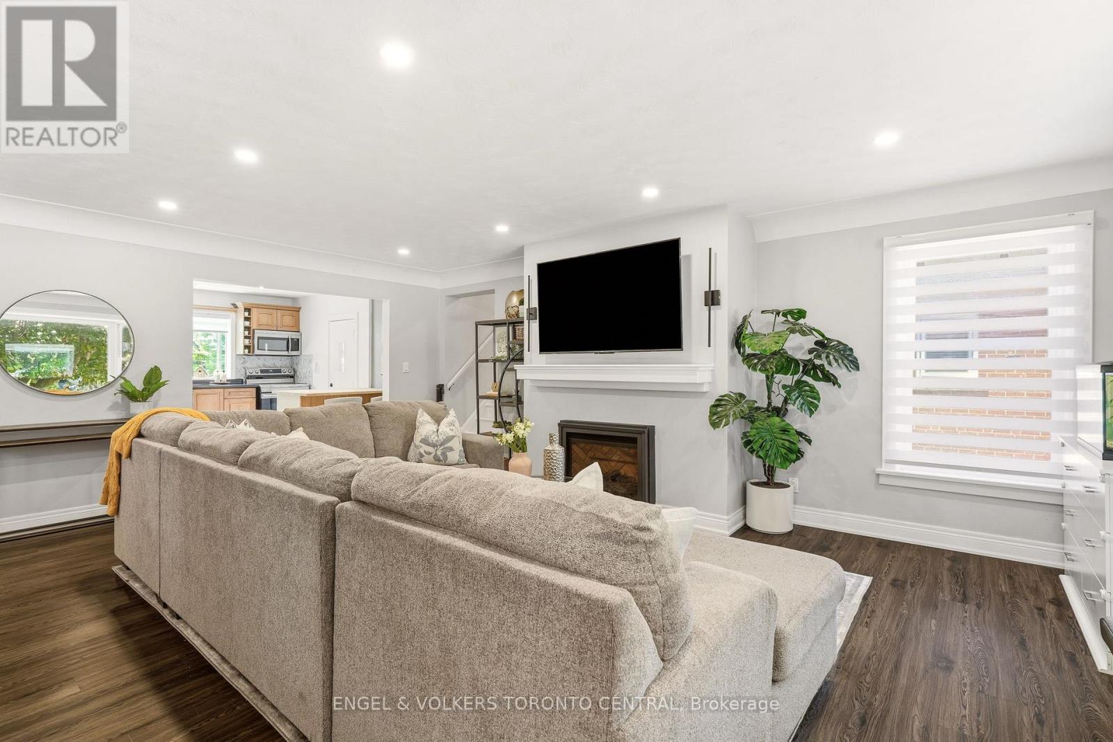 101 Irene Avenue, Hamilton, Ontario  L8G 2B1 - Photo 6 - X13236910