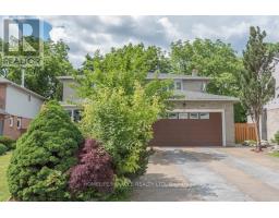 26 BLUEBERRY DRIVE, Hamilton, Ontario