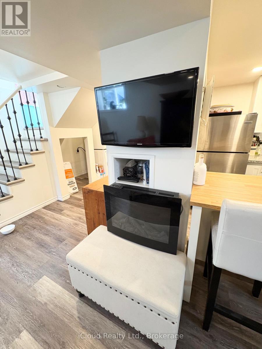 105 East 4th Street, Hamilton, Ontario  L9A 2Y3 - Photo 10 - X13237932