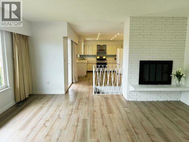 225 67a Street, Delta, British Columbia  V4L 1L2 - Photo 4 - R3130944