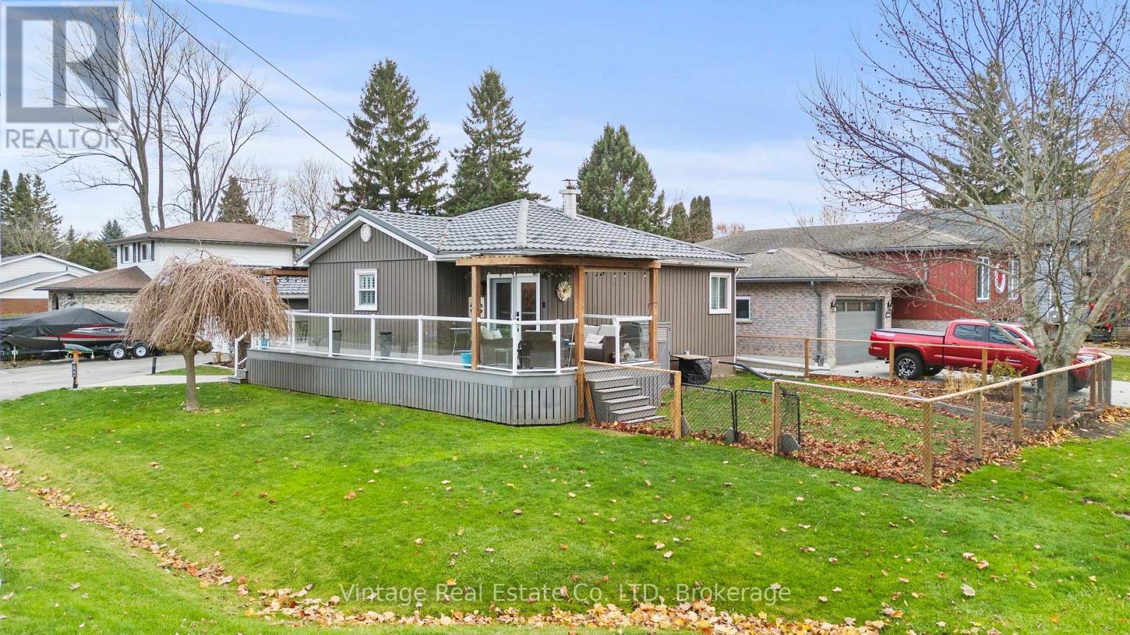 104 Concession Road E, Haldimand, Ontario  N1A 1A1 - Photo 2 - X12789156
