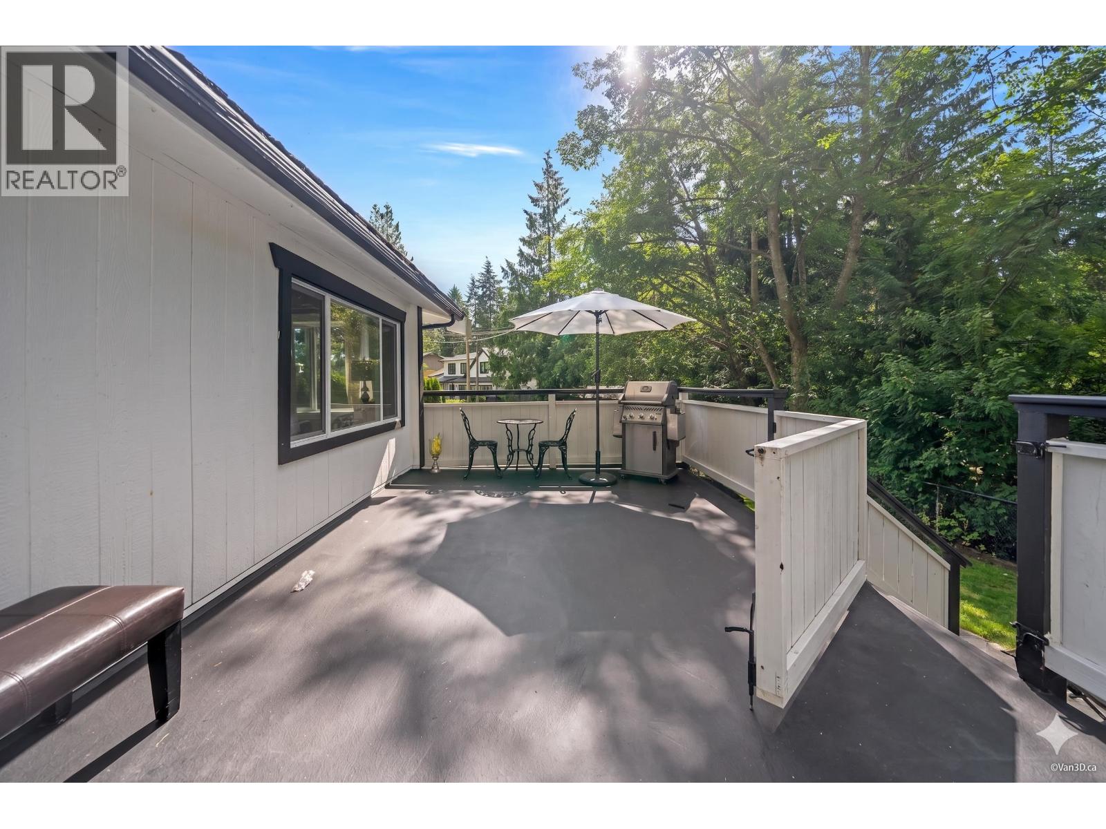 3870 Emerald Drive, North Vancouver, British Columbia  V7R 3B8 - Photo 12 - R3132089