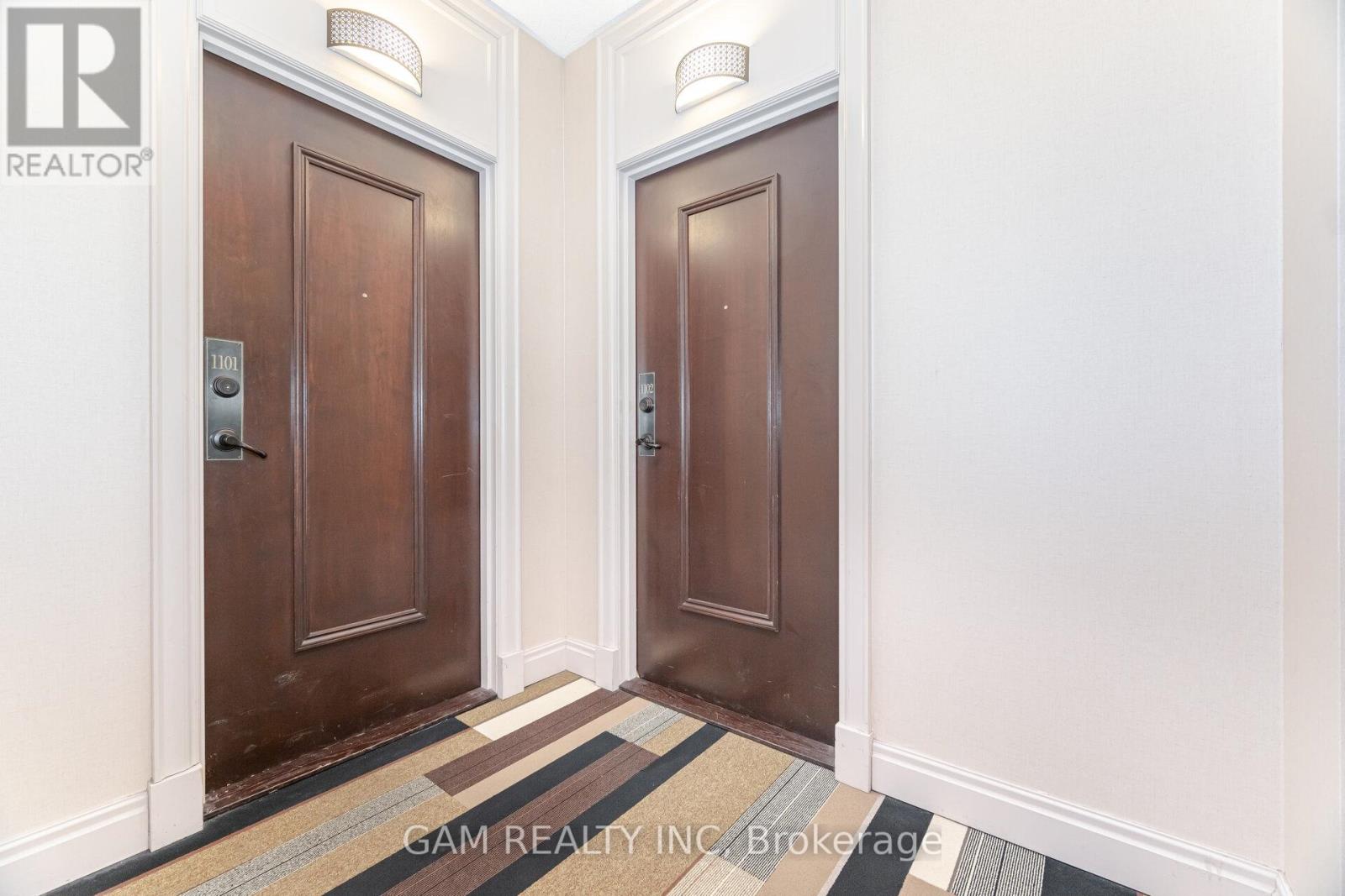 1102 - 385 Prince Of Wales Drive, Mississauga, Ontario  L5B 0C6 - Photo 4 - W13237940