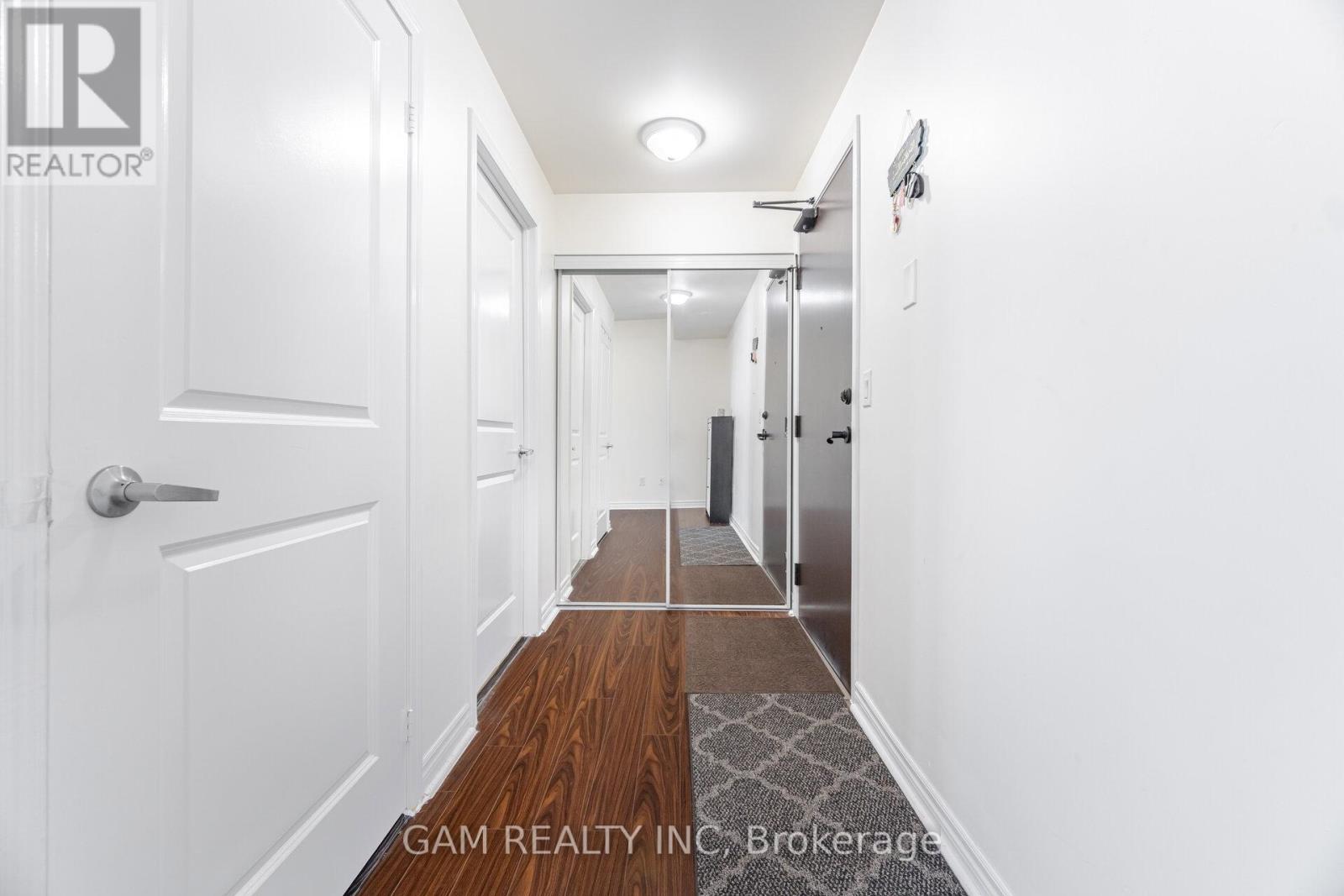 1102 - 385 Prince Of Wales Drive, Mississauga, Ontario  L5B 0C6 - Photo 5 - W13237940