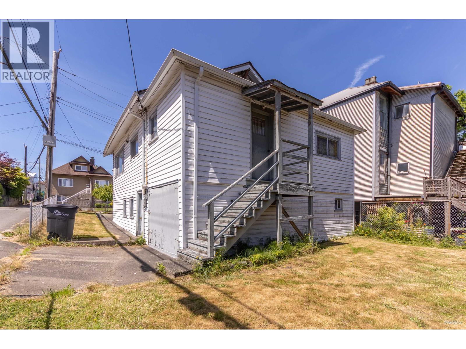 824 Semlin Drive, Vancouver, British Columbia  V5L 4J5 - Photo 22 - R3131843
